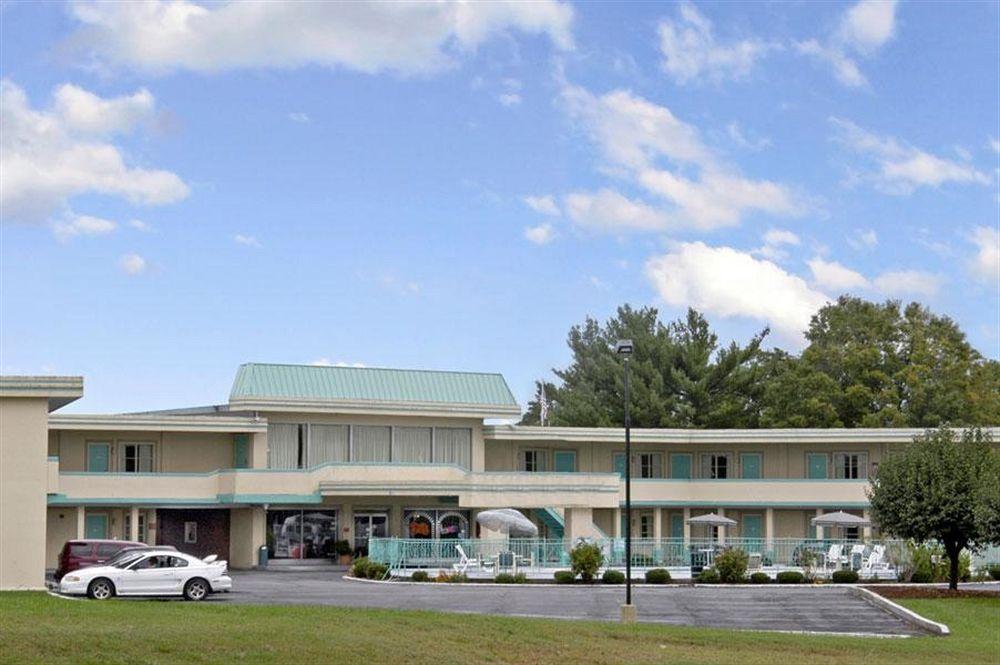 Americas Best Value Inn Suites South Boston Exterior foto
